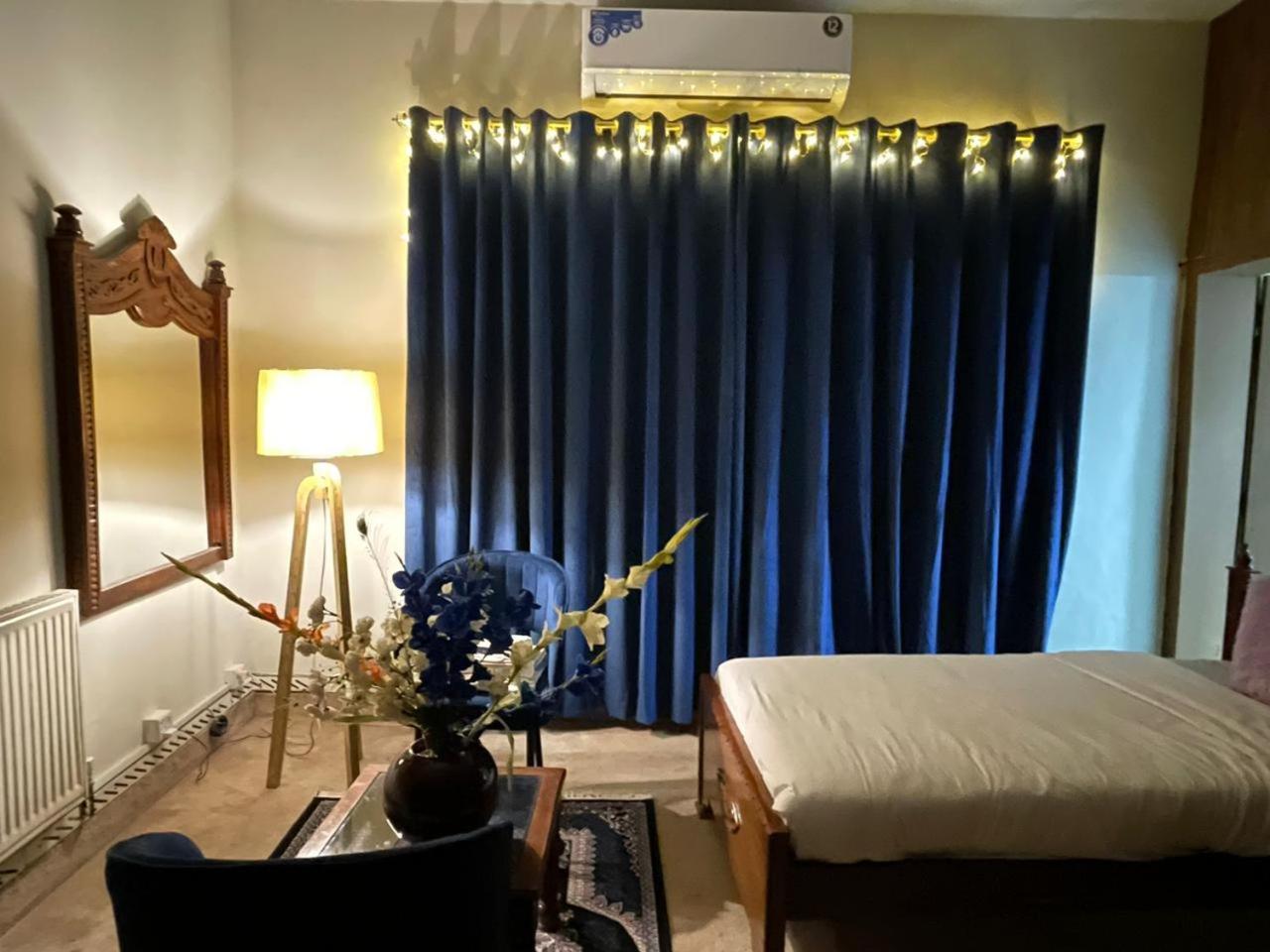 Laca Sa Lodge Opp Canturus Mall Iszlámábád Kültér fotó