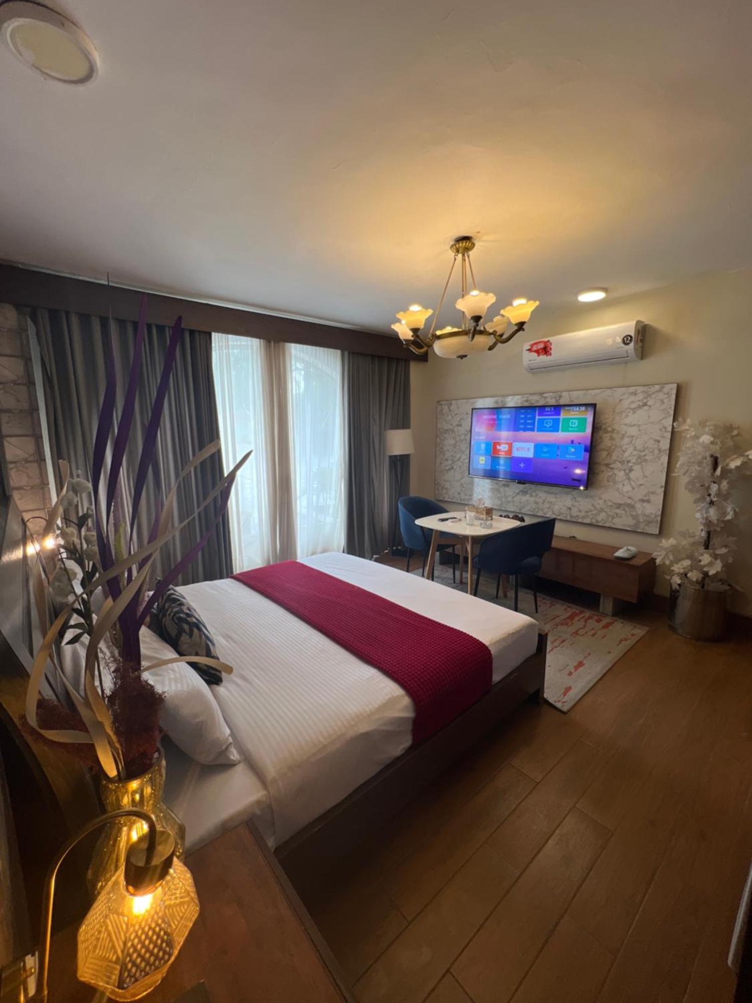 Laca Sa Lodge Opp Canturus Mall Iszlámábád Kültér fotó